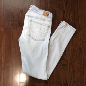 American Eagle Light Wash Jeans